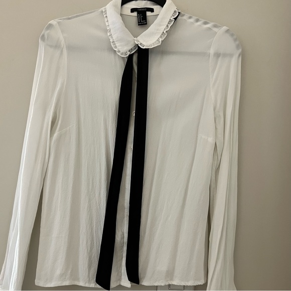 Forever 21 Button Up - Picture 1 of 5